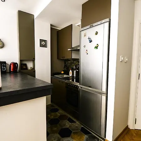 Petra 073 * Belgrado