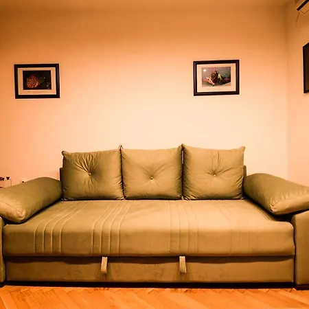 Petra 073 Appartamento Belgrado